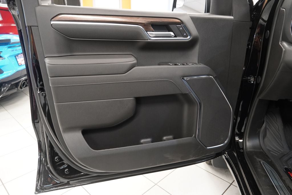 2026 Chevrolet Silverado 1500 LT LT1
