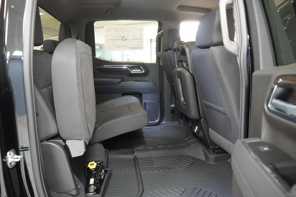 2026 Chevrolet Silverado 1500 LT LT1
