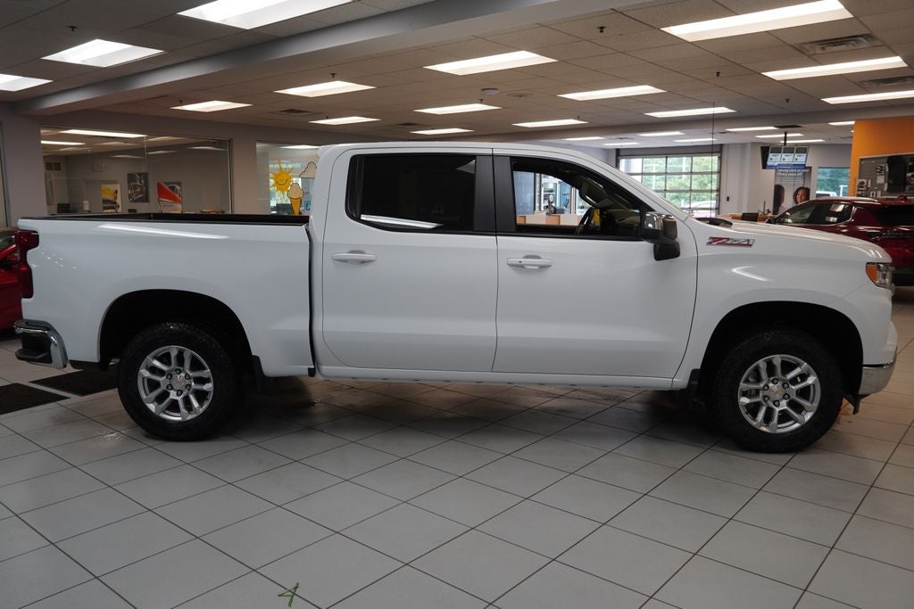 2026 Chevrolet Silverado 1500 LT LT1