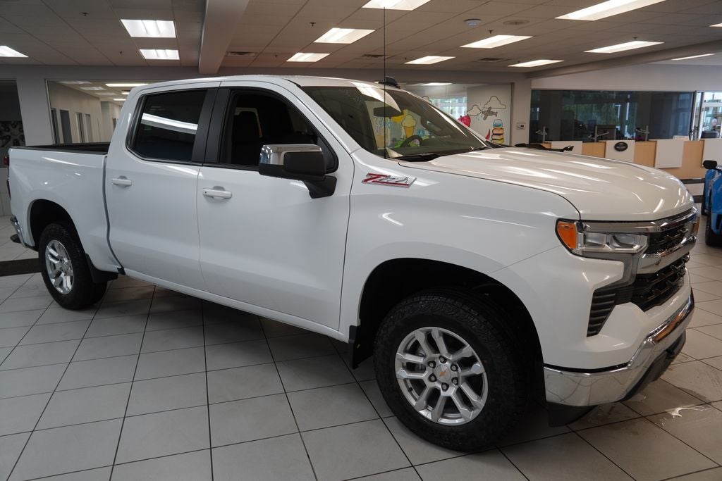2026 Chevrolet Silverado 1500 LT LT1