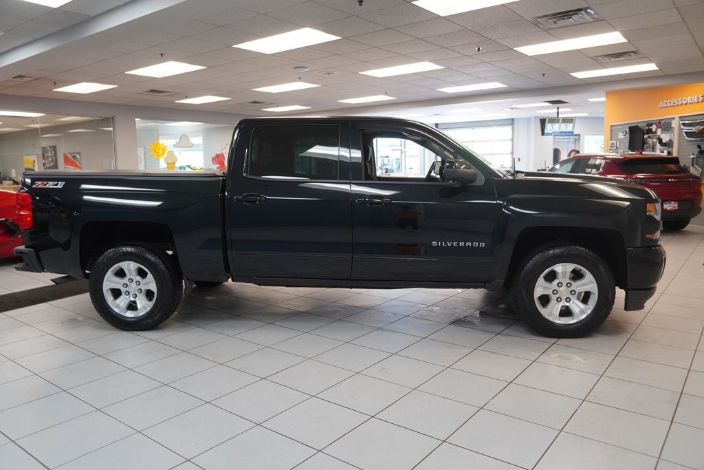 2017 Chevrolet Silverado 1500 LT LT2 (CREW CAB 4X4)