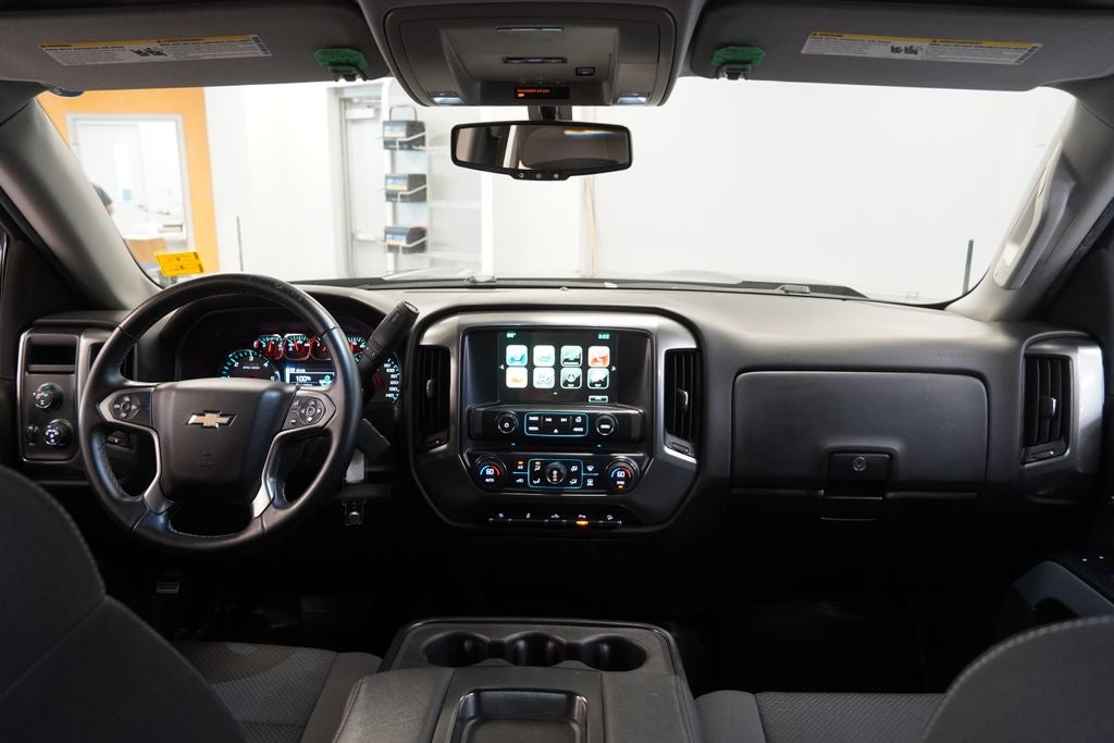 2017 Chevrolet Silverado 1500 LT LT2 (CREW CAB 4X4)
