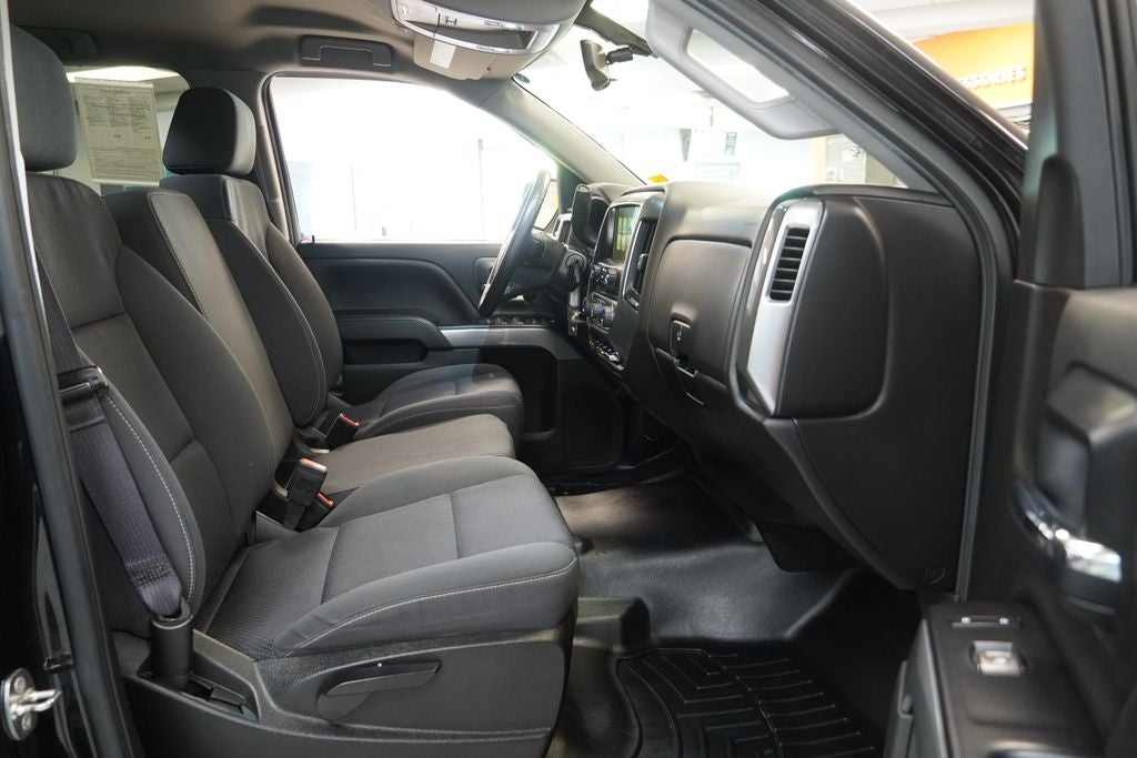 2017 Chevrolet Silverado 1500 LT LT2 (CREW CAB 4X4)