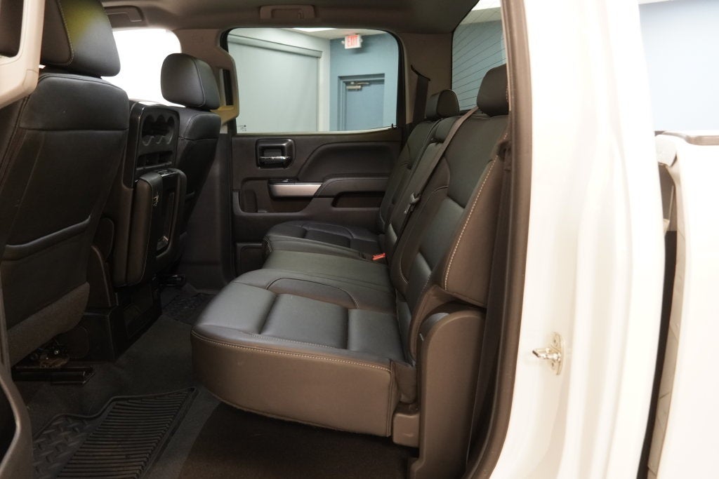 2018 Chevrolet Silverado 1500 LT LT2 CREW CAB 4WD