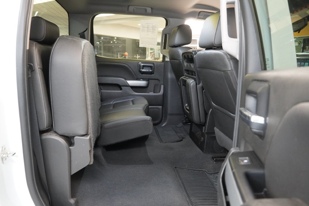 2018 Chevrolet Silverado 1500 LT LT2 CREW CAB 4WD
