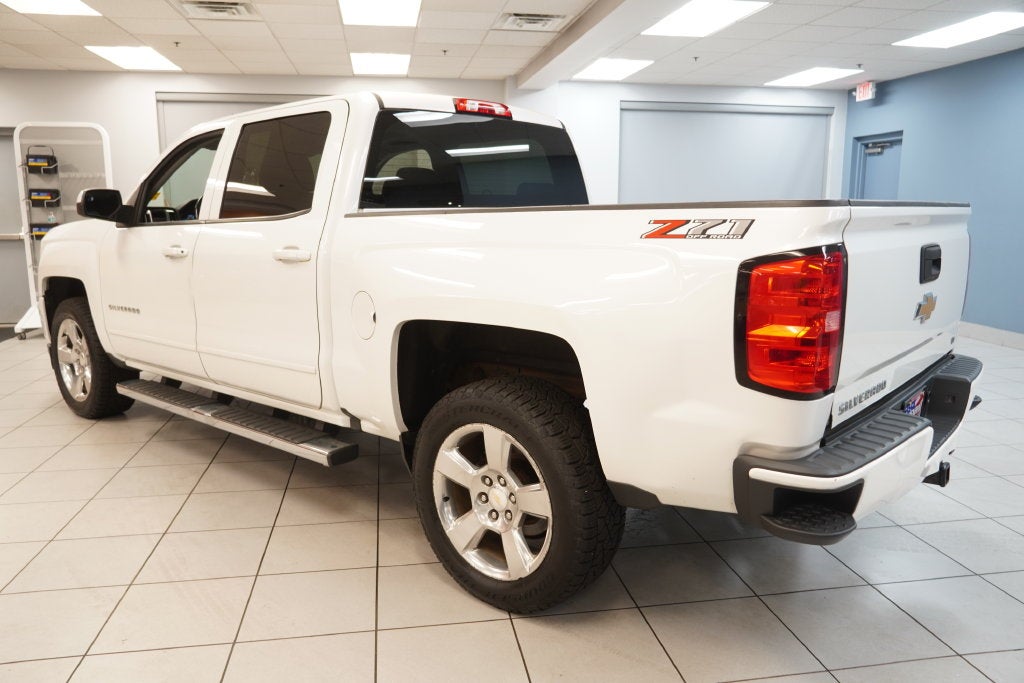 2018 Chevrolet Silverado 1500 LT LT2 CREW CAB 4WD