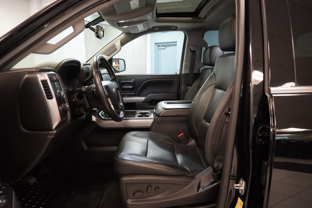 2018 Chevrolet Silverado 1500 LTZ 2LZ ( 4WD )