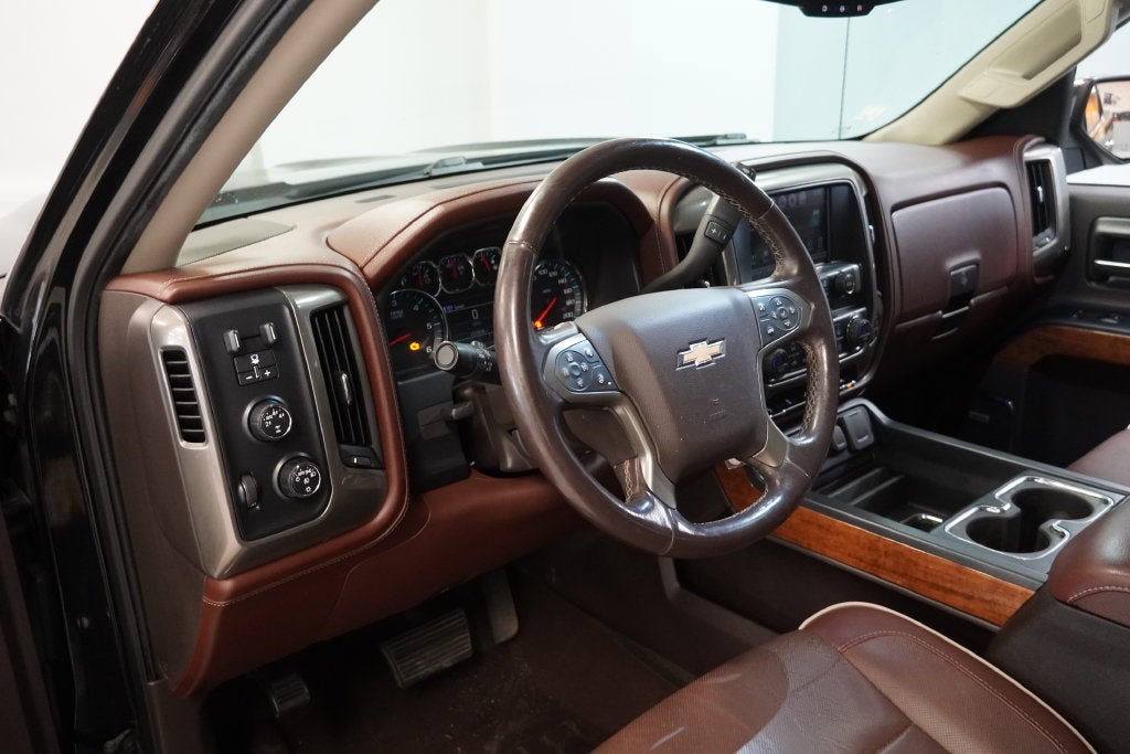 2016 Chevrolet Silverado 1500 High Country (4WD)