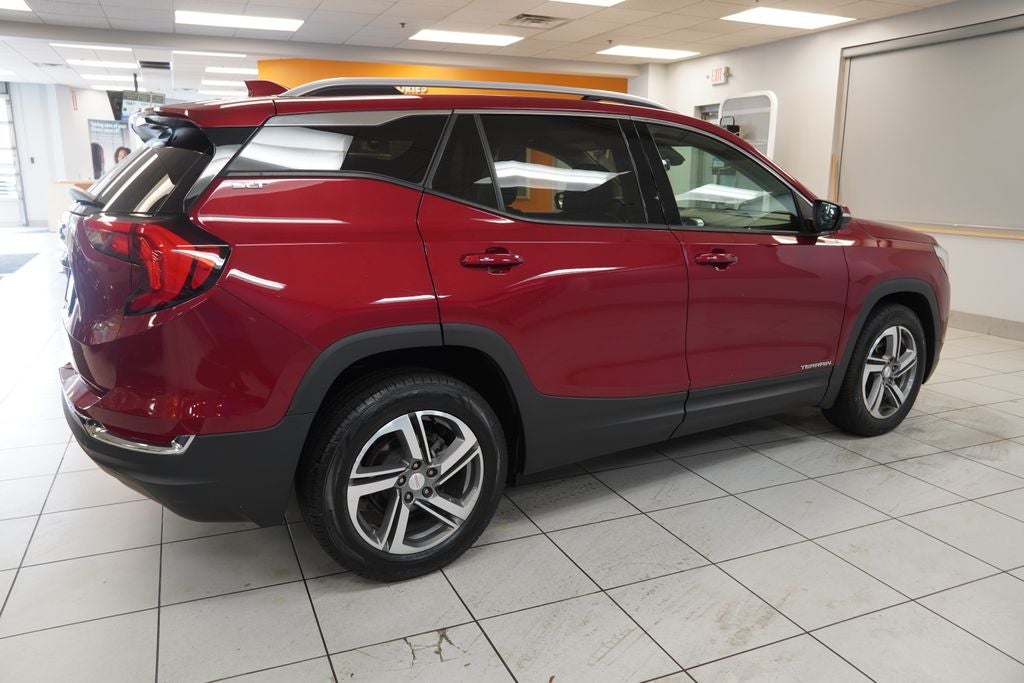 2021 GMC Terrain SLT