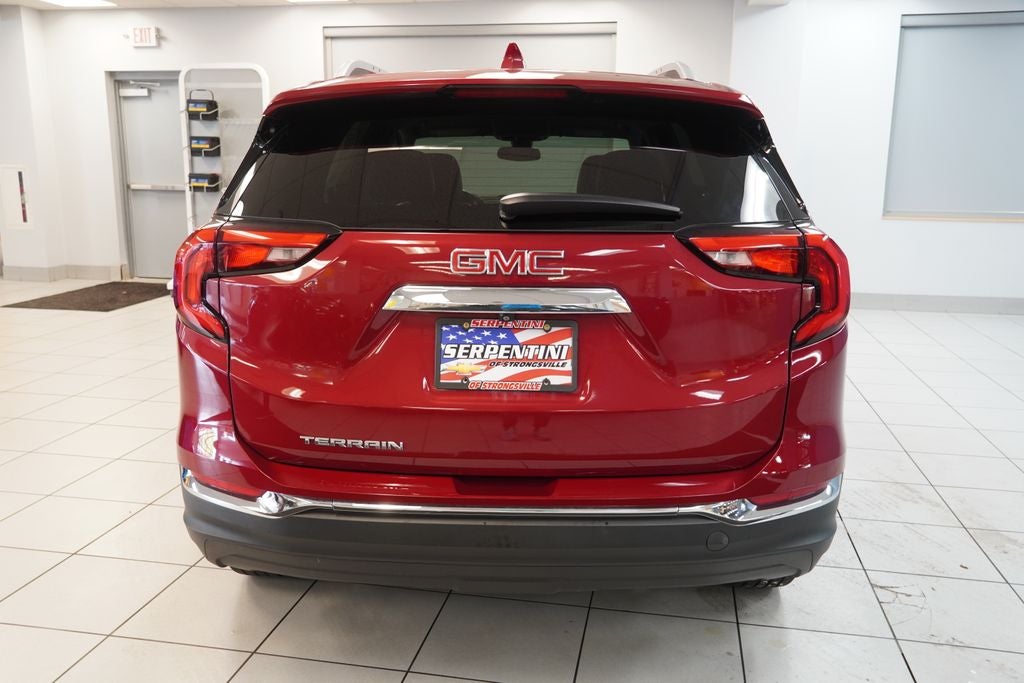 2021 GMC Terrain SLT