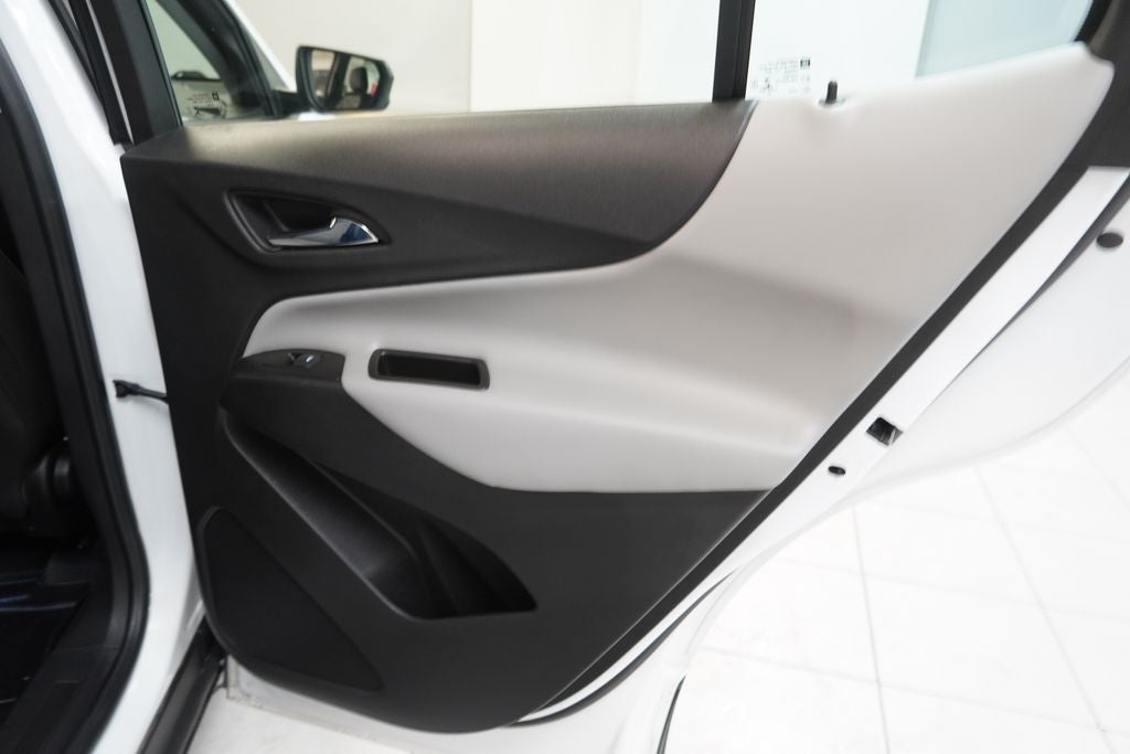 2021 Chevrolet Equinox LS ( AWD )