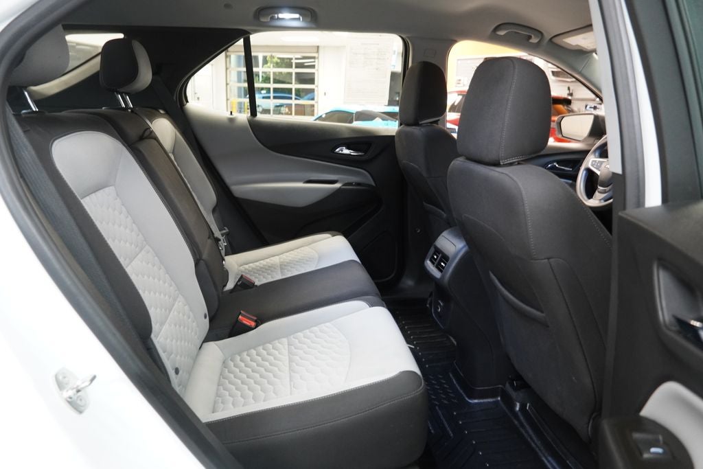 2021 Chevrolet Equinox LS ( AWD )