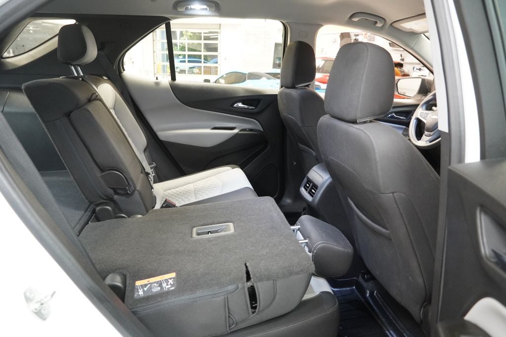 2021 Chevrolet Equinox LS ( AWD )