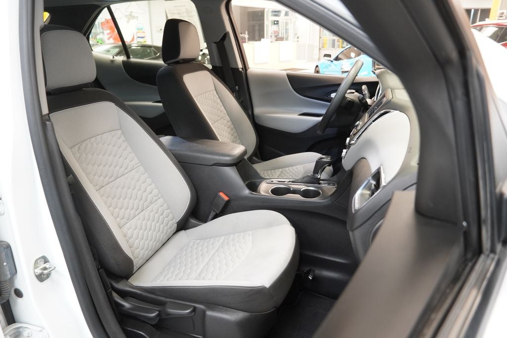 2021 Chevrolet Equinox LS ( AWD )