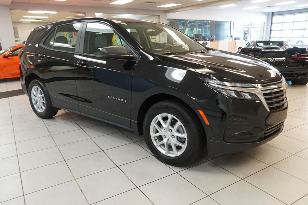 2024 Chevrolet Equinox LS