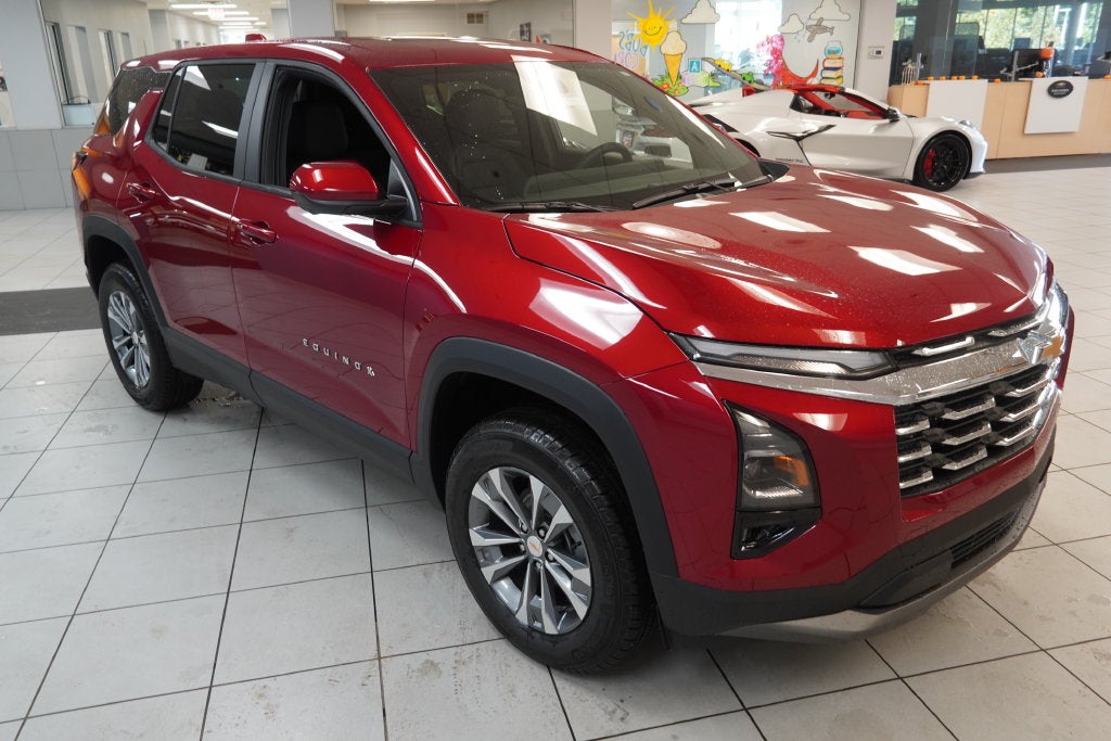 2027 Chevrolet Equinox LT