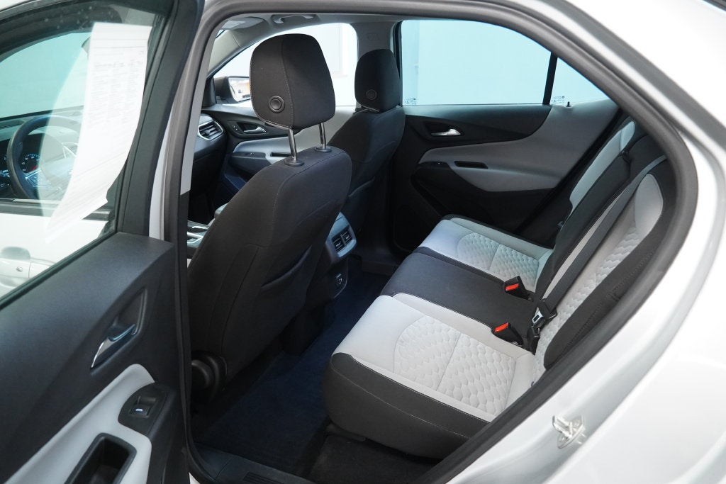 2021 Chevrolet Equinox LS ( AWD )