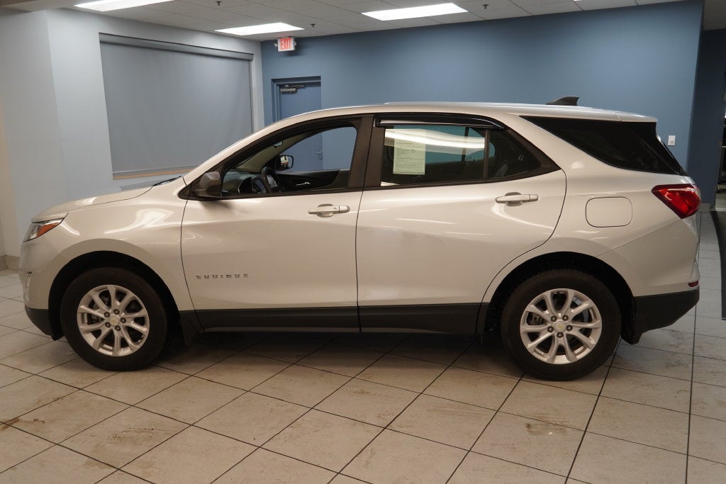 2021 Chevrolet Equinox LS ( AWD )