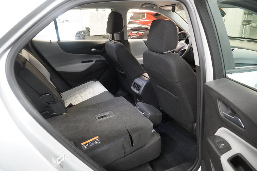 2021 Chevrolet Equinox LS ( AWD )