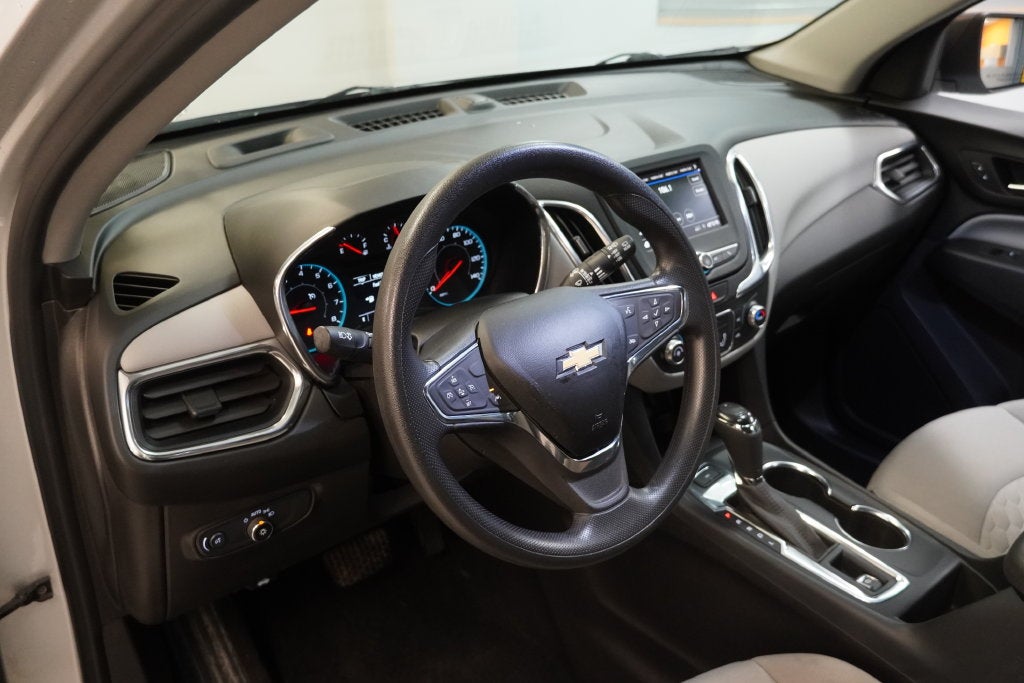 2021 Chevrolet Equinox LS ( AWD )