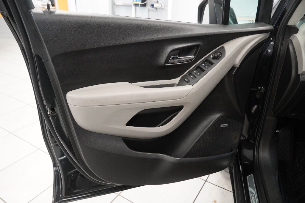 2015 Chevrolet Trax LTZ ( AWD )