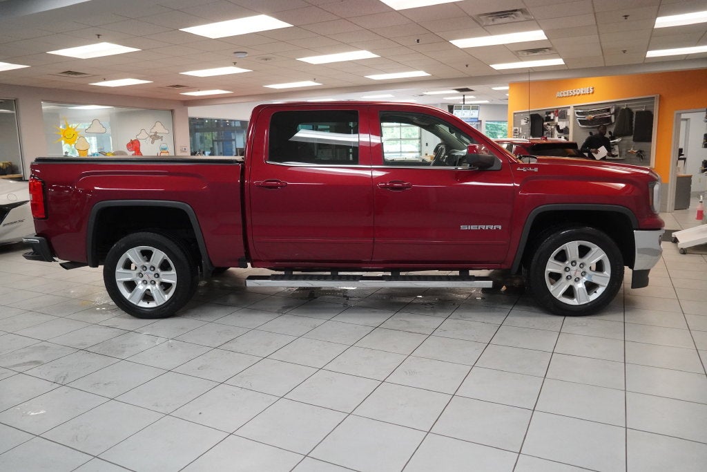 2018 GMC Sierra 1500 SLE (CREW CAB 4WD)