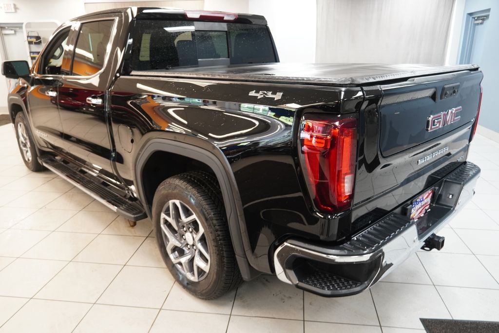 2024 GMC Sierra 1500 SLT CREW CAB 4X4