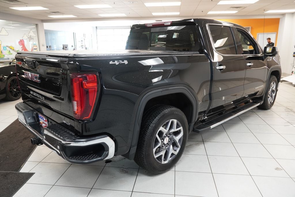 2024 GMC Sierra 1500 SLT CREW CAB 4X4