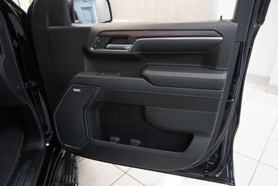 2024 GMC Sierra 1500 SLT CREW CAB 4X4
