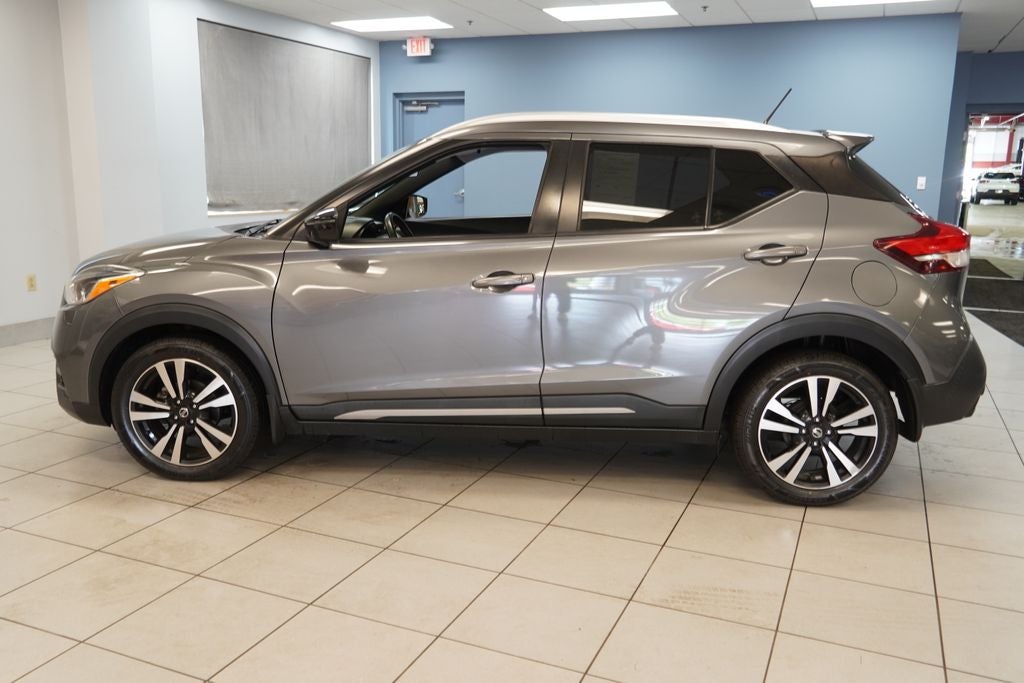 2019 Nissan Kicks SR
