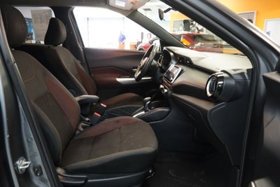 2019 Nissan Kicks SR