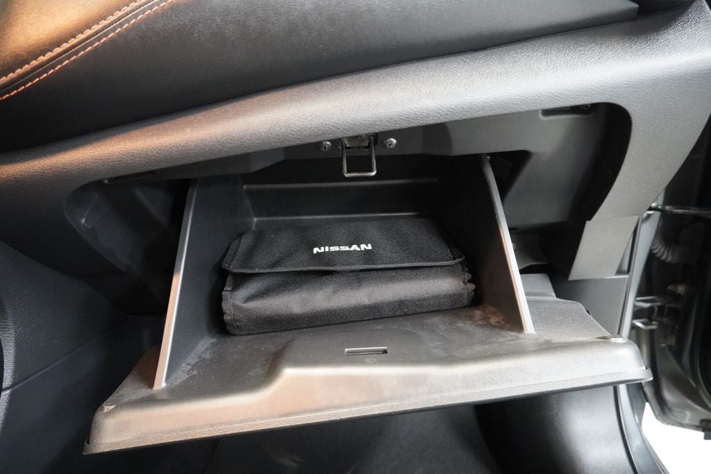 2019 Nissan Kicks SR