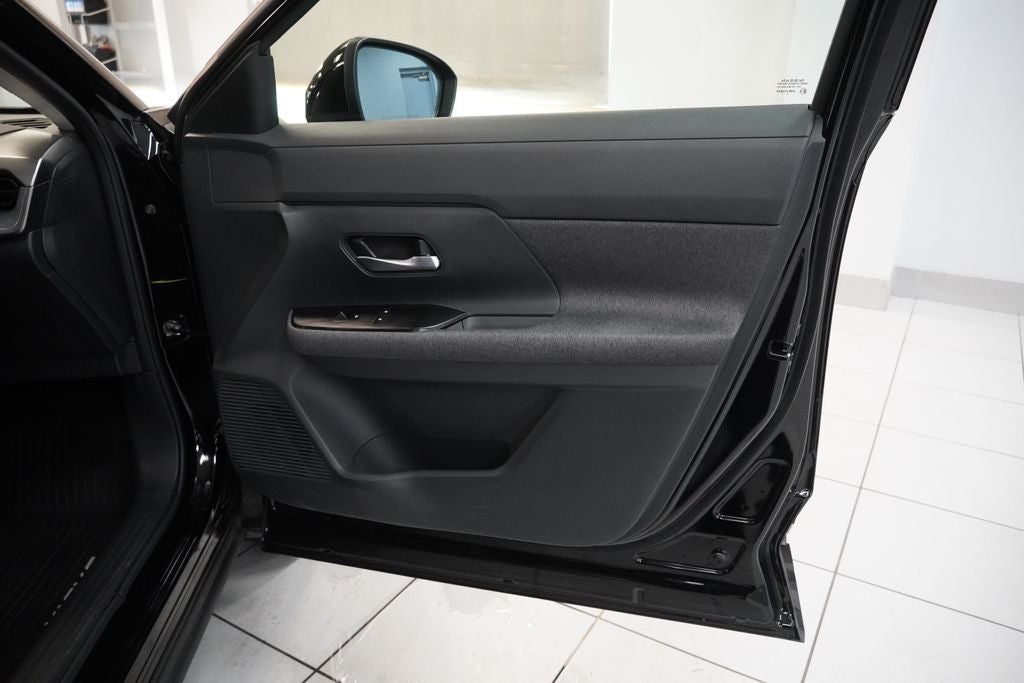 2025 Nissan Kicks SV AWD
