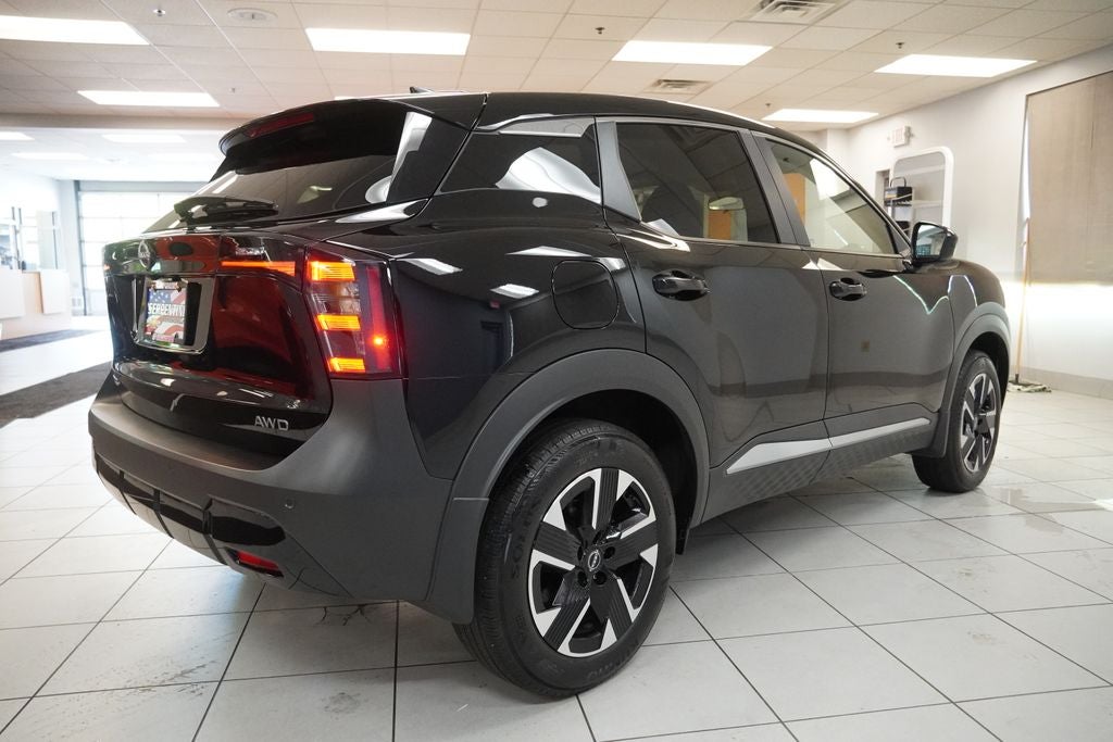 2025 Nissan Kicks SV AWD