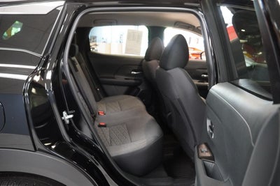 2025 Nissan Kicks SV AWD