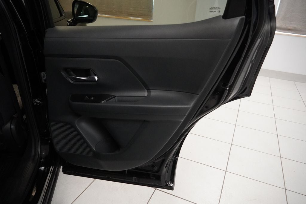 2025 Nissan Kicks SV AWD
