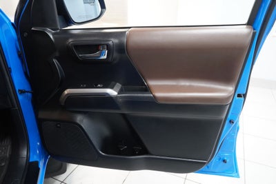 2021 Toyota Tacoma Limited V6