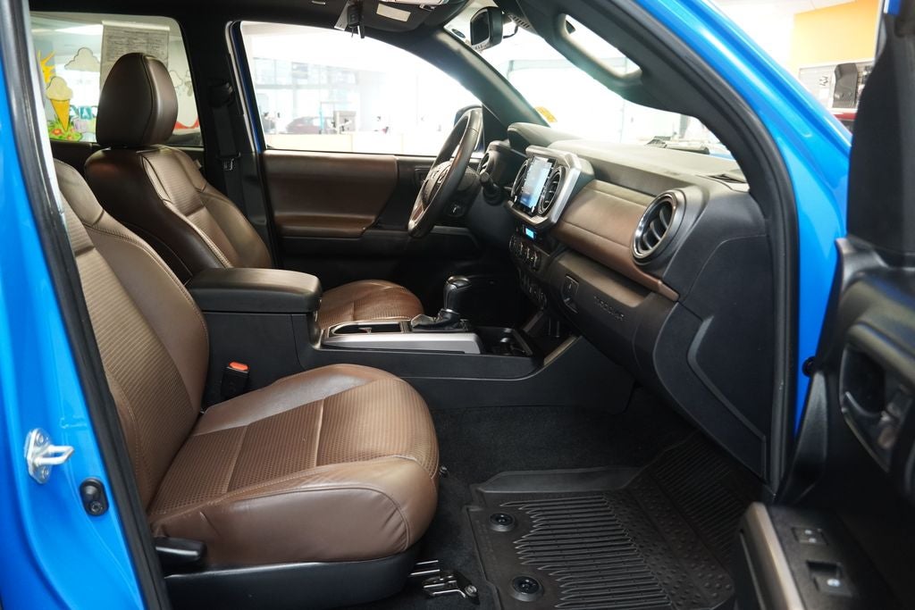 2021 Toyota Tacoma Limited V6
