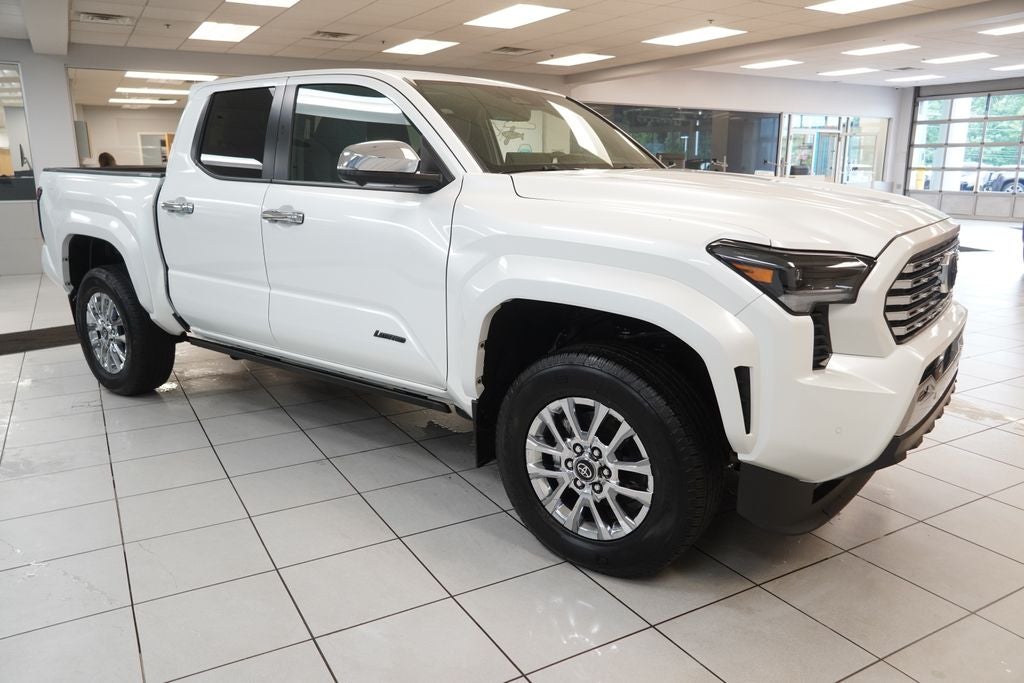 2025 Toyota Tacoma Limited DBL CAB 4X4