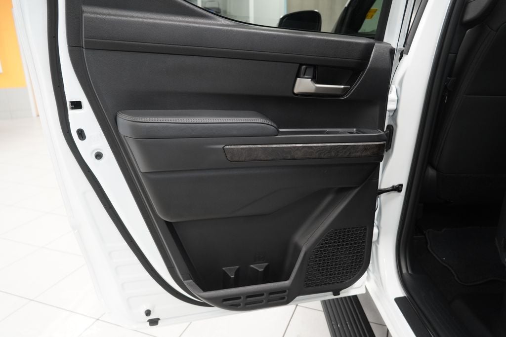 2025 Toyota Tacoma Limited DBL CAB 4X4