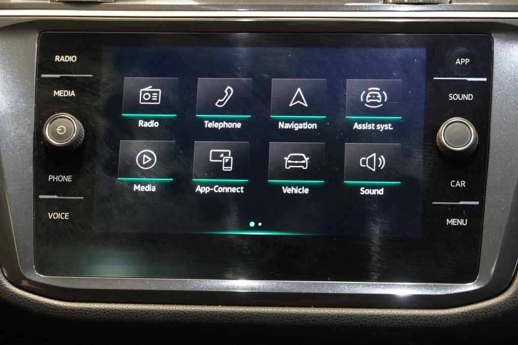 2023 Volkswagen Tiguan 2.0T SE R-Line Black