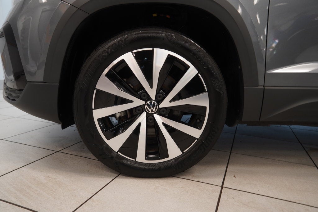 2022 Volkswagen Taos 1.5T SE (AWD)