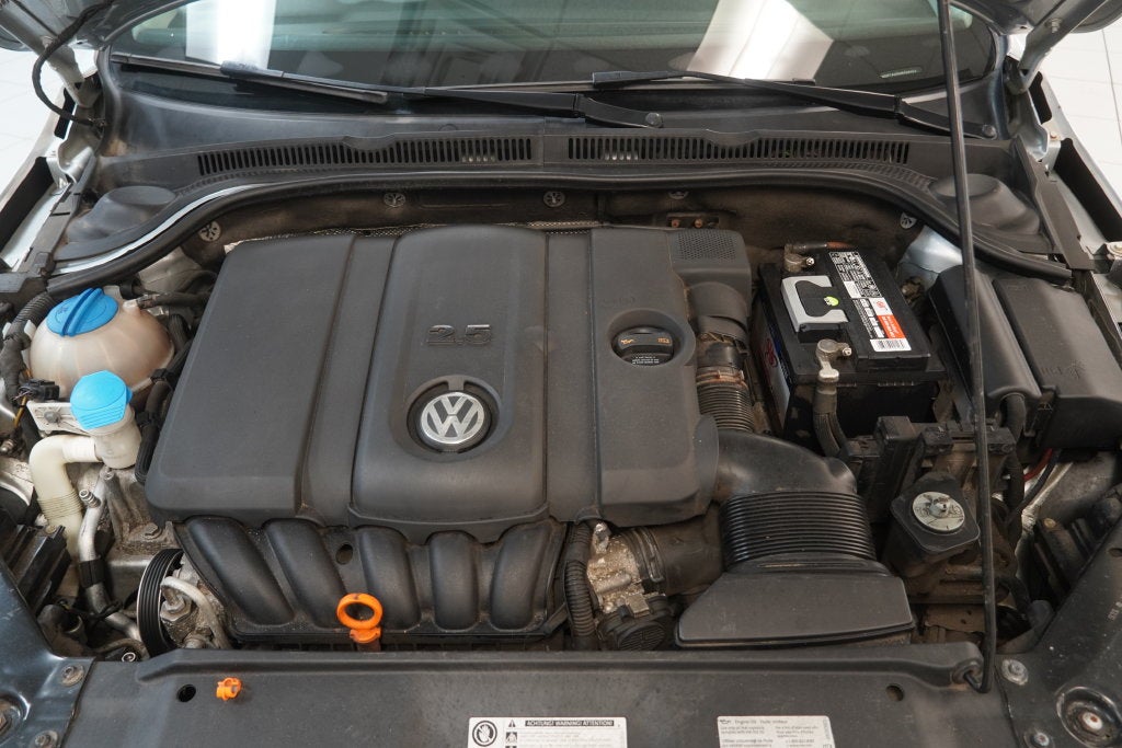 2013 Volkswagen Jetta 2.5L SE Convenience & Sunroof