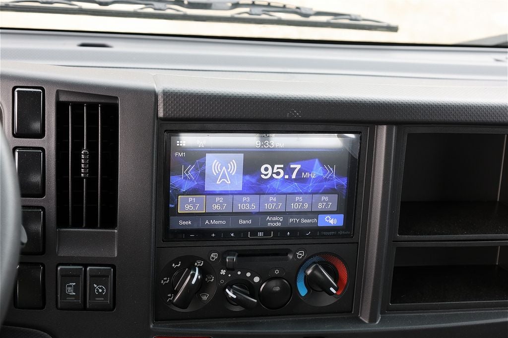 2025 Chevrolet 5500 XG LCF Gas Base