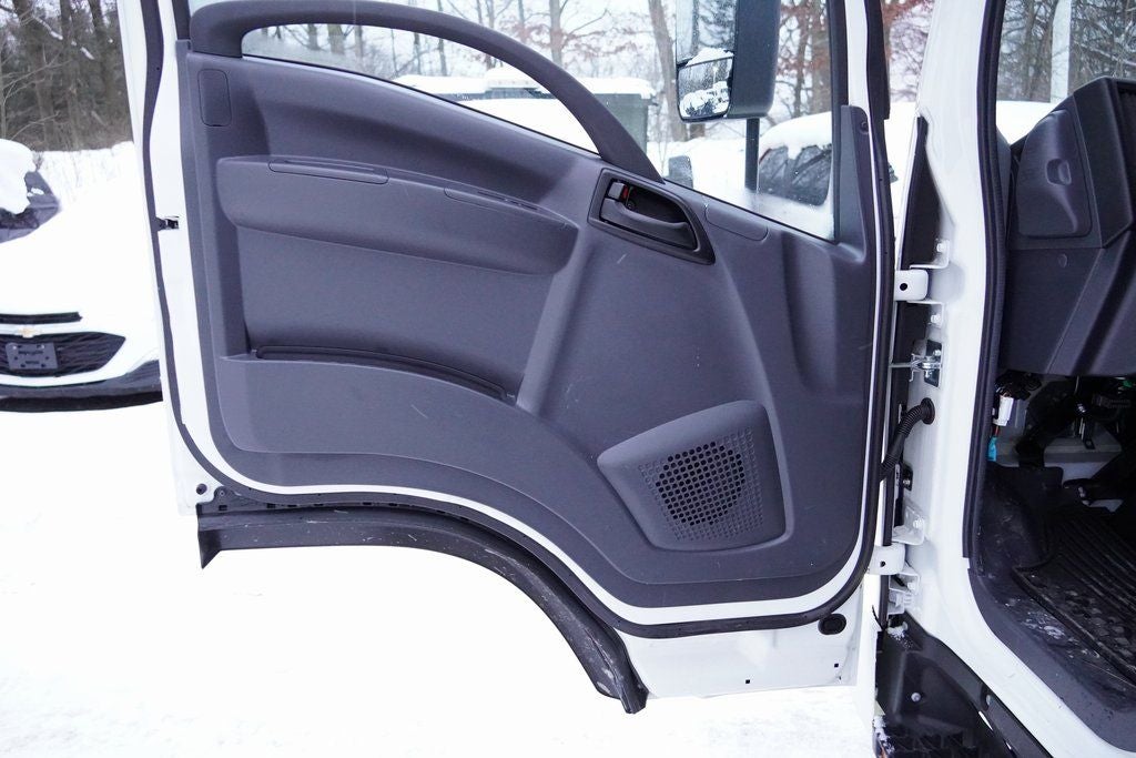 2025 Chevrolet 5500 XG LCF Gas WORK TRUCK