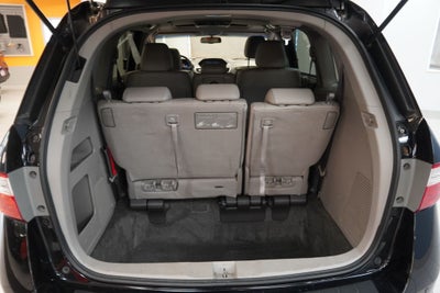 2011 Honda Odyssey Touring ( PRE-AUCTION )