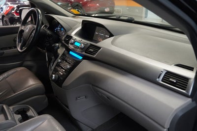 2011 Honda Odyssey Touring ( PRE-AUCTION )