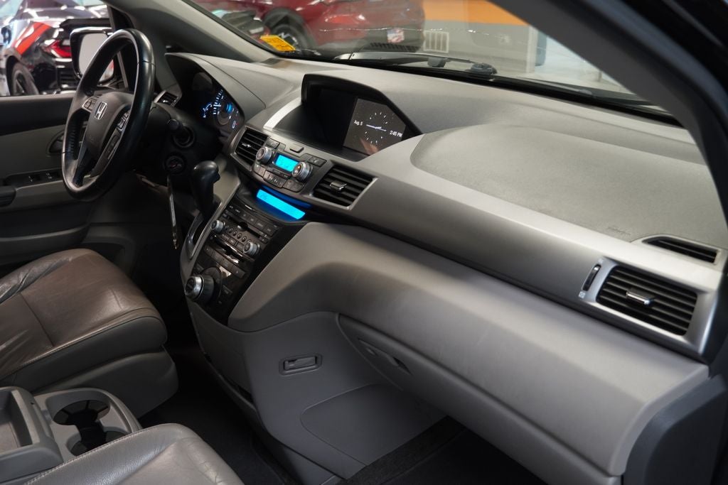 2011 Honda Odyssey Touring ( PRE-AUCTION )