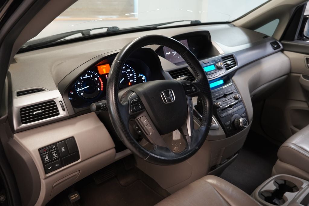 2011 Honda Odyssey Touring ( PRE-AUCTION )