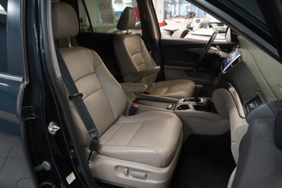 2016 Honda Pilot EX-L w/Rear Entertainment System